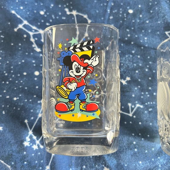 VINTAGE Set of 3 McDonald's Walt Disney World Glasses - Picture 5 of 8